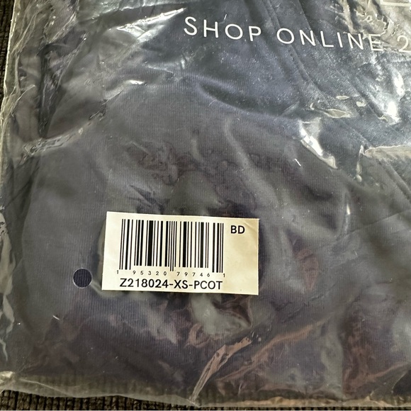 VENUS NWT V-Neck Side Wrap Mini Dress women’s XS navy blue exercise dress - Picture 7 of 9